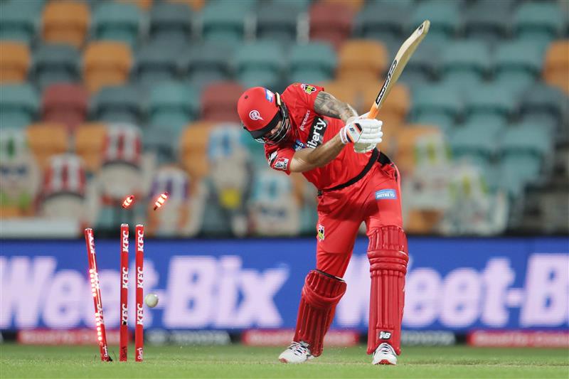 Sixers Record Biggest Ever BBL Victory Over Renegades (In Pictures)