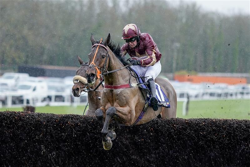 Racing Photos Chepstow races on December 27th [Pictures and Results]