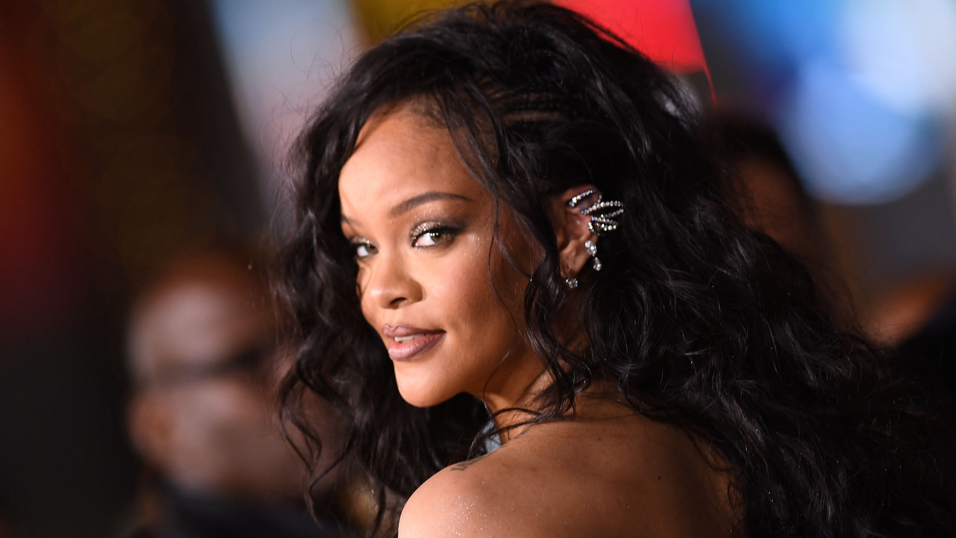 Super Bowl halftime show prop bets 2023: Odds for songs, more from Rihanna