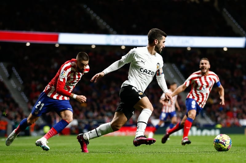 Valencia vs Rayo Vallecano Predictions, Live Stream & Tips