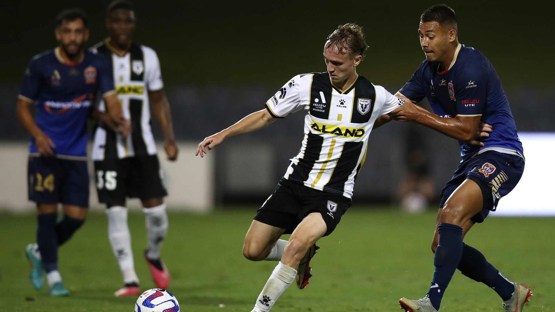 Newcastle Jets vs Macarthur Tips & Preview