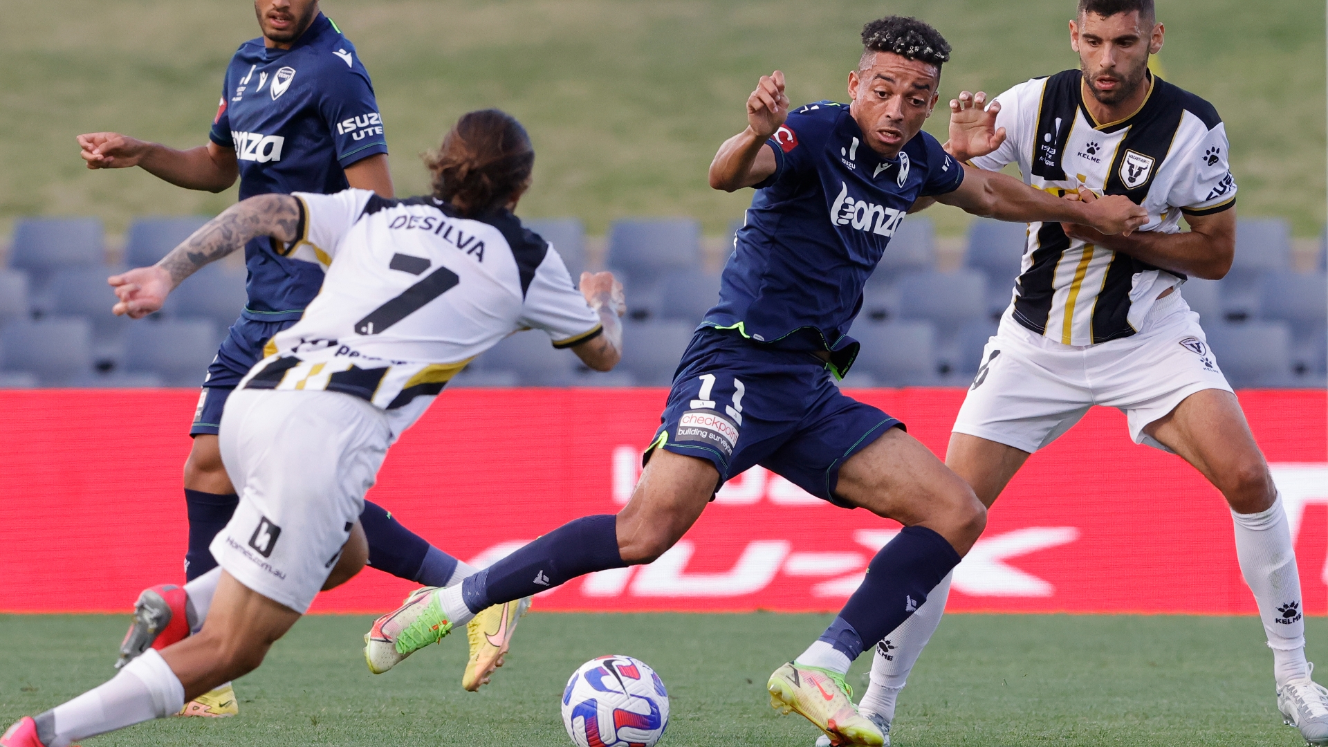 Melbourne Victory vs Macarthur Tips & Live Stream