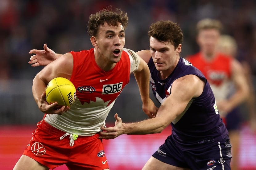 Sydney Swans vs Fremantle Dockers Tips & Preview - Swans to get back on ...