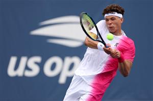 Dominic Thiem beats Ben Shelton to reach his first quarter final