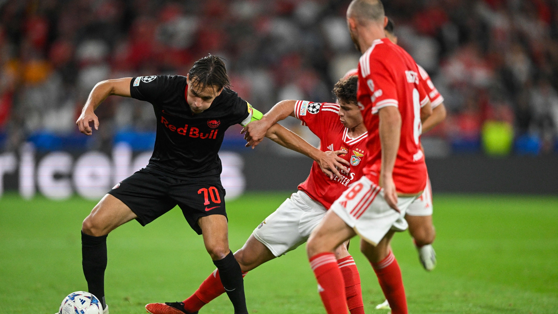 Benfica defeats Spartak Moscow 2-0 in Champions League qualifiers