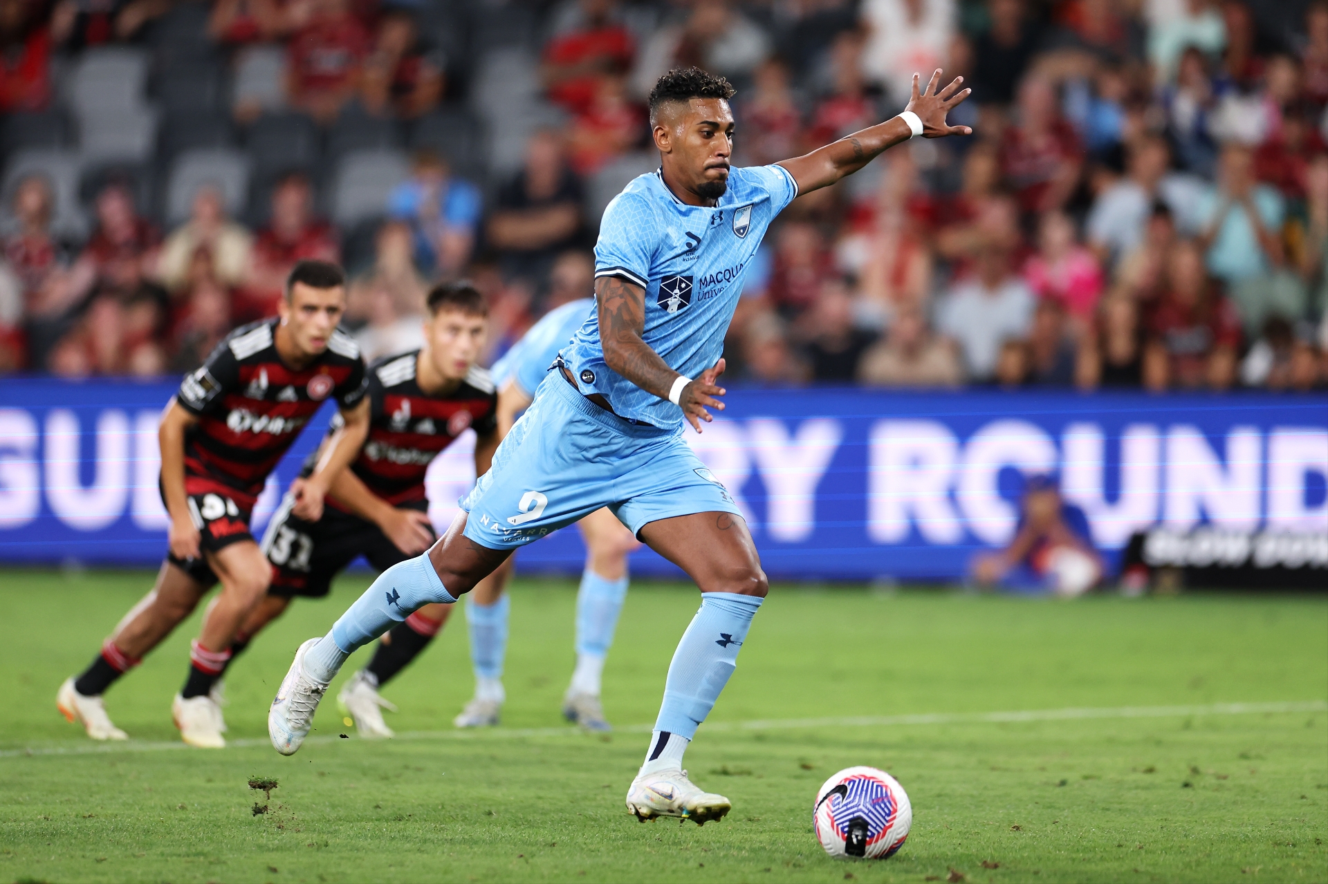 Sydney FC vs Brisbane Roar Tips Sky Blues backed to defeat stubborn Roar