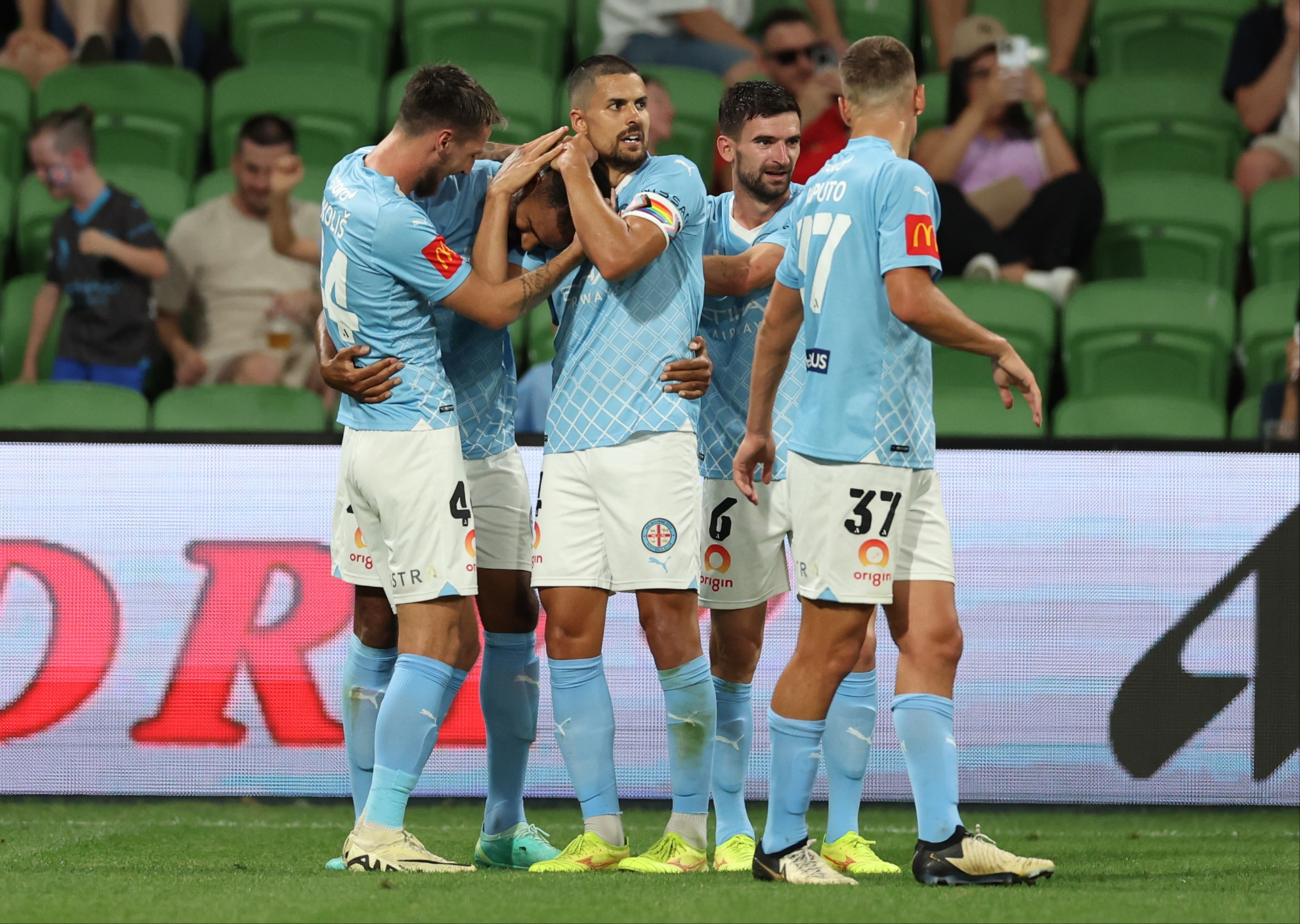 Melbourne City vs Western Sydney Wanderers Live Stream & Tips