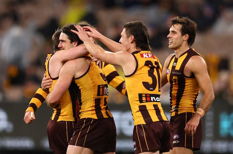 Adelaide Vs Hawthorn Tips Hawks On The Cusp Of A Finals Berth With