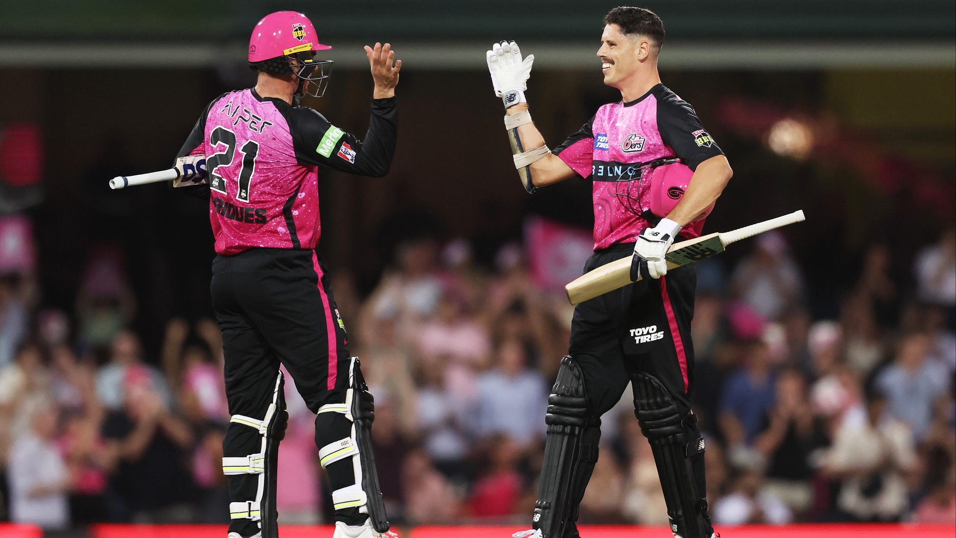 Sydney Thunder vs Sydney Sixers Big Bash League Tips Boundaries