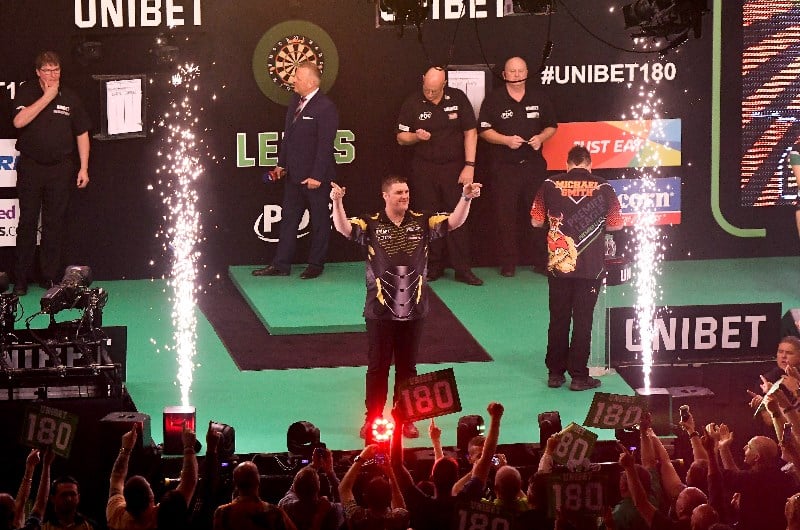 Darts Live Stream - Watch Darts online with live streaming