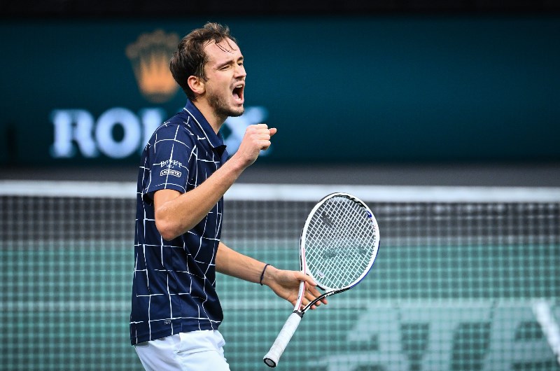 Daniil Medvedev Vs Alexander Zverev Live Stream Betting Tips Odds Medvedev To Win Tough Battle At Atp Finals