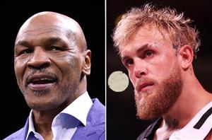 Mike Tyson (L) and Jake Paul (Getty Images)